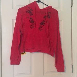 Cropped rose sweatshirt